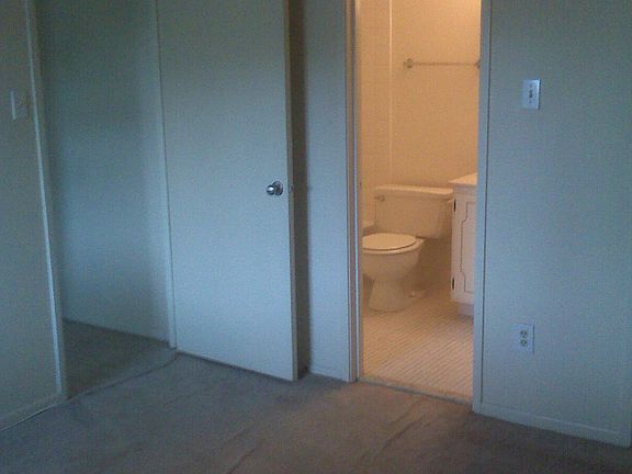 5th image of 7600 Gales Ct APT 4