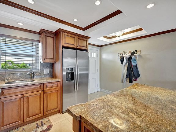 3rd image of 2401 NE 36th Street #204
