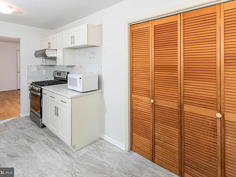 50 Grant Way — Photo 13