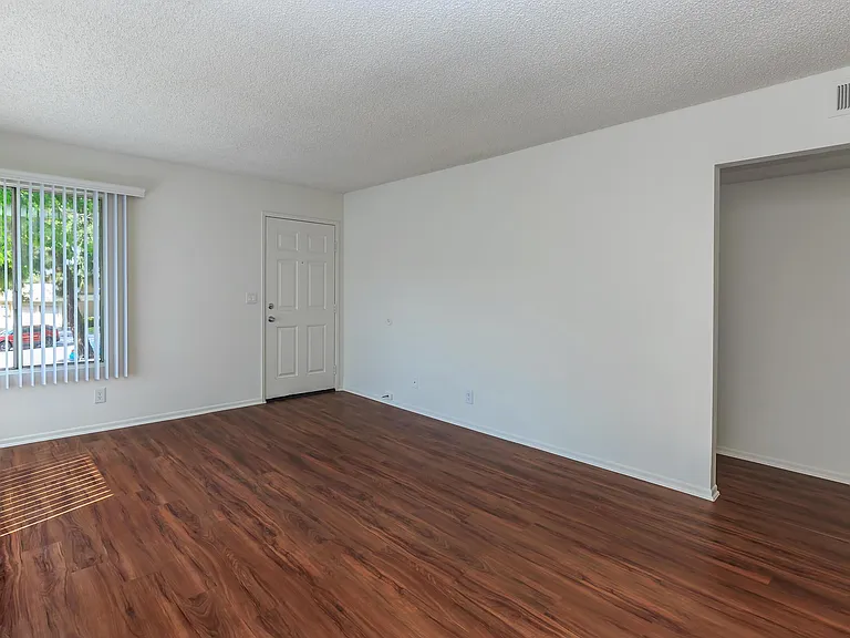 Ridgewood Village Apartment Homes — Photo 36