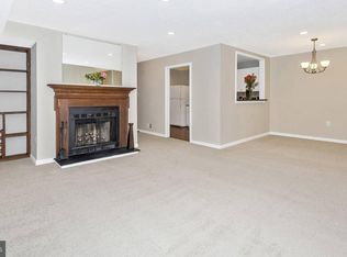 146 Windbrooke Cir #146, Gaithersburg, MD 20879