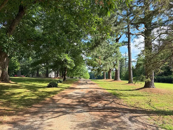 3210 E Skillern Rd, Fayetteville, AR 72703
