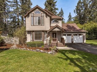 10019 Angle Ln SW, Lakewood, WA 98498