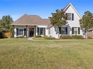 172 Coquille Dr, Madisonville, LA 70447