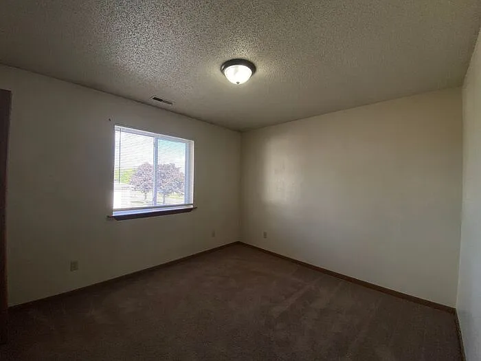 145 Sugar Creek Ln #4 — Photo 8
