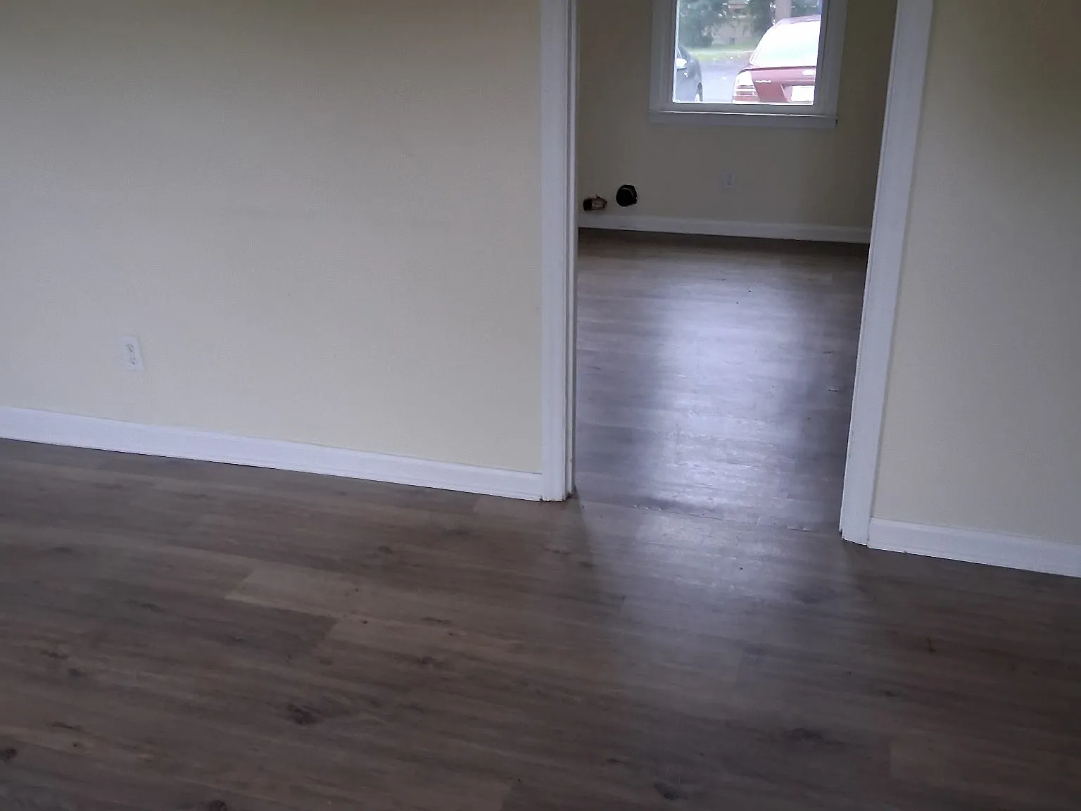 2 bed, 900 sqft, $950 — Photo 3