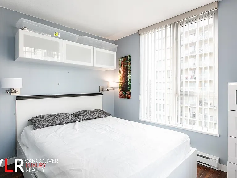 1010 Richards St #1702 — Photo 6