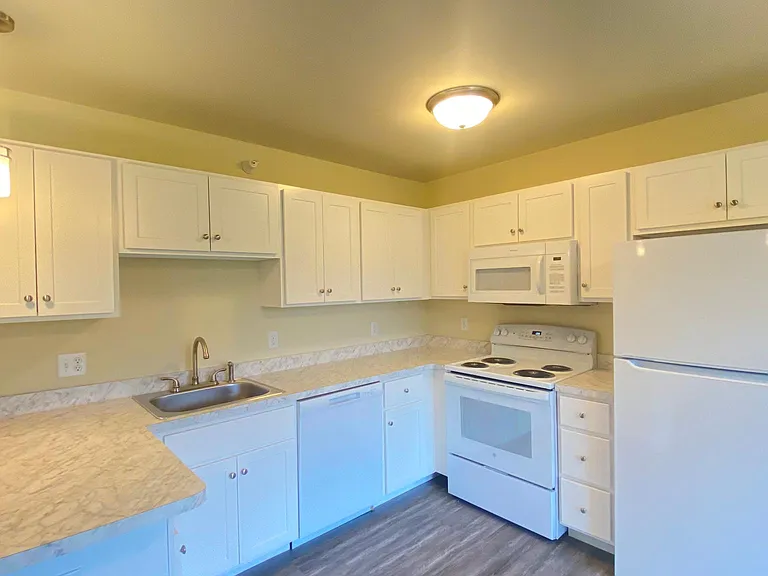 2965 W Old State Rd #204 — Photo 5