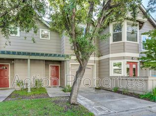 409 Hillwood Ct, Mountain View, CA 94040