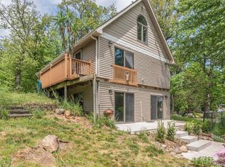 6711 Clear Lake Rd, Grass Lake, MI 49240