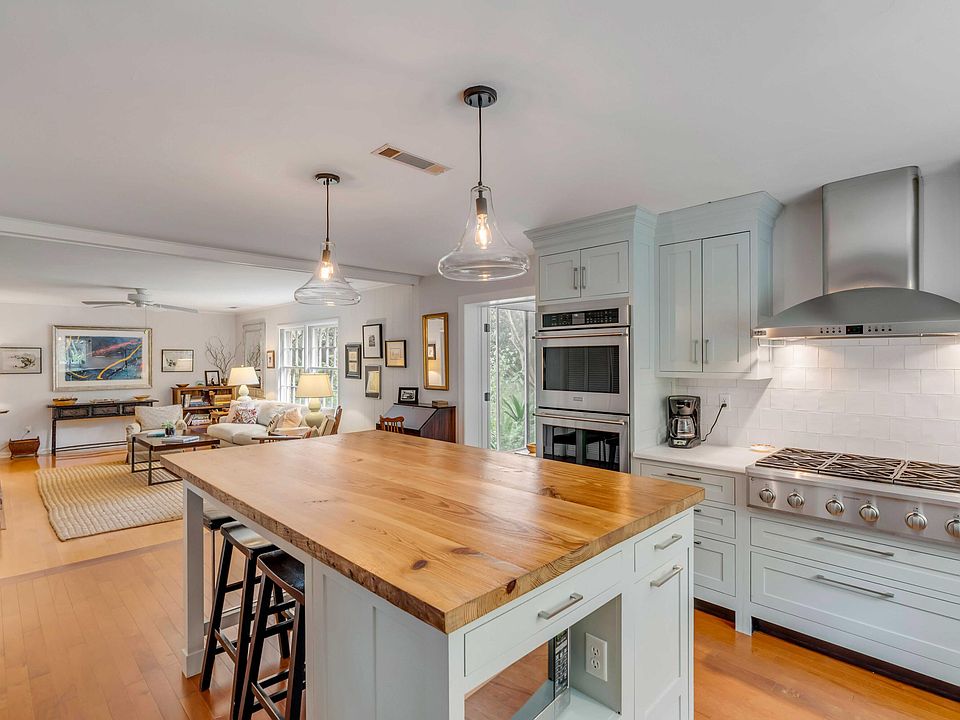 233 Molasses Ln, Mount Pleasant, SC 29464 Zillow