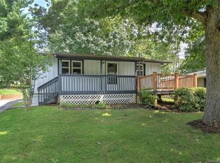 157 Chestnut Pl, Arden, NC 28704