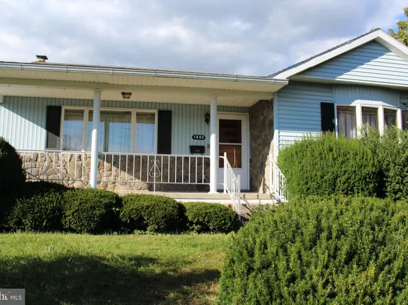 1803 E Wiconisco St, Tower City, PA 17980