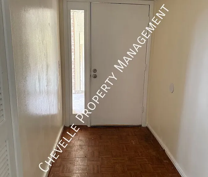 1208 Bush River Rd #H12 — Photo 6