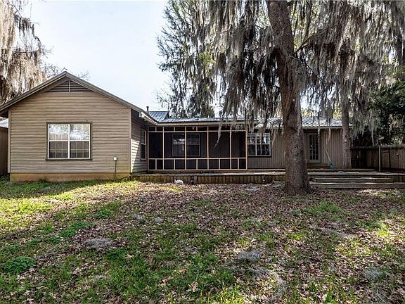 5th image of 368 Evangeline Dr