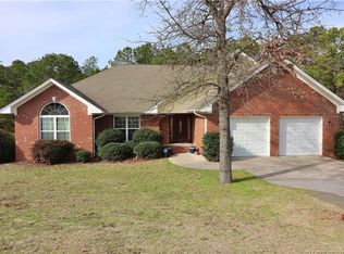 355 Queens Cove Way, Whispering Pines, NC 28327