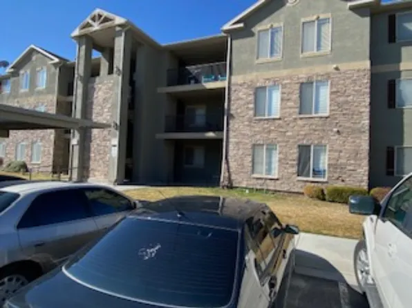 3543 E Rock Creek Rd #B6, Eagle Mountain, UT 84005