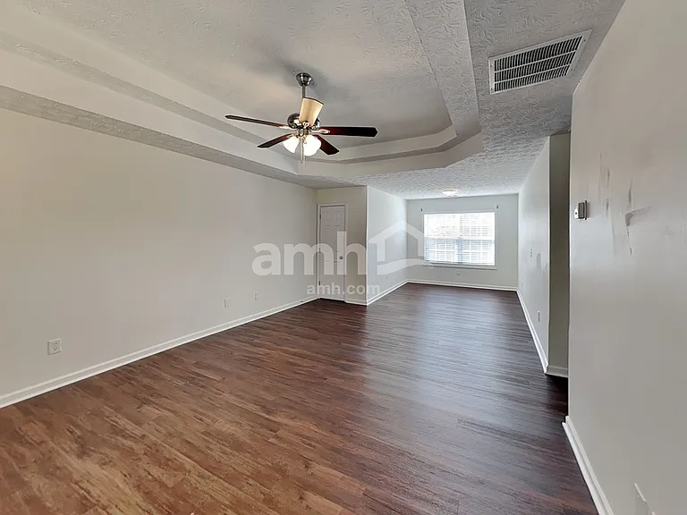 1307 Bramlett Forest Ct — Photo 9