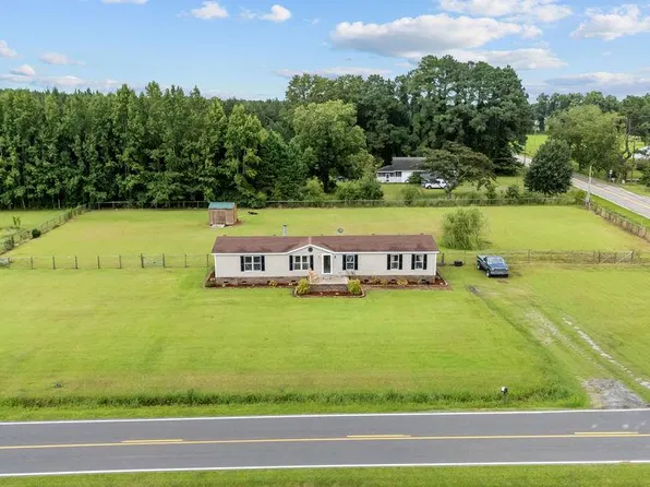 9 Muddy Cross Rd, Hobbsville, NC 27946