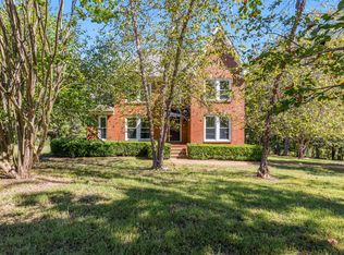 201 Bobwhite Dr, Lyles, TN 37098