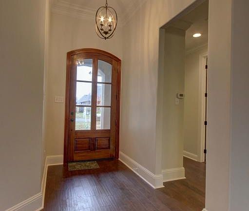 4th image of 107 Whitewater Dr