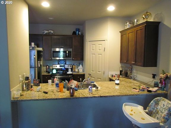 4th image of 8225 NE 13th Pl