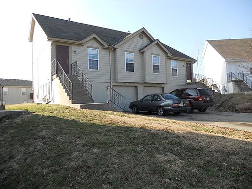 1st image of 8640-8642 NW Waukomis Dr