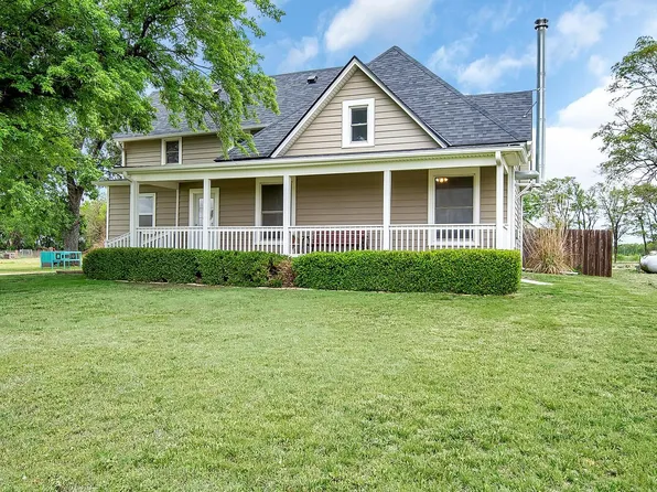 2792 Frontier Rd, Canton, KS 67428