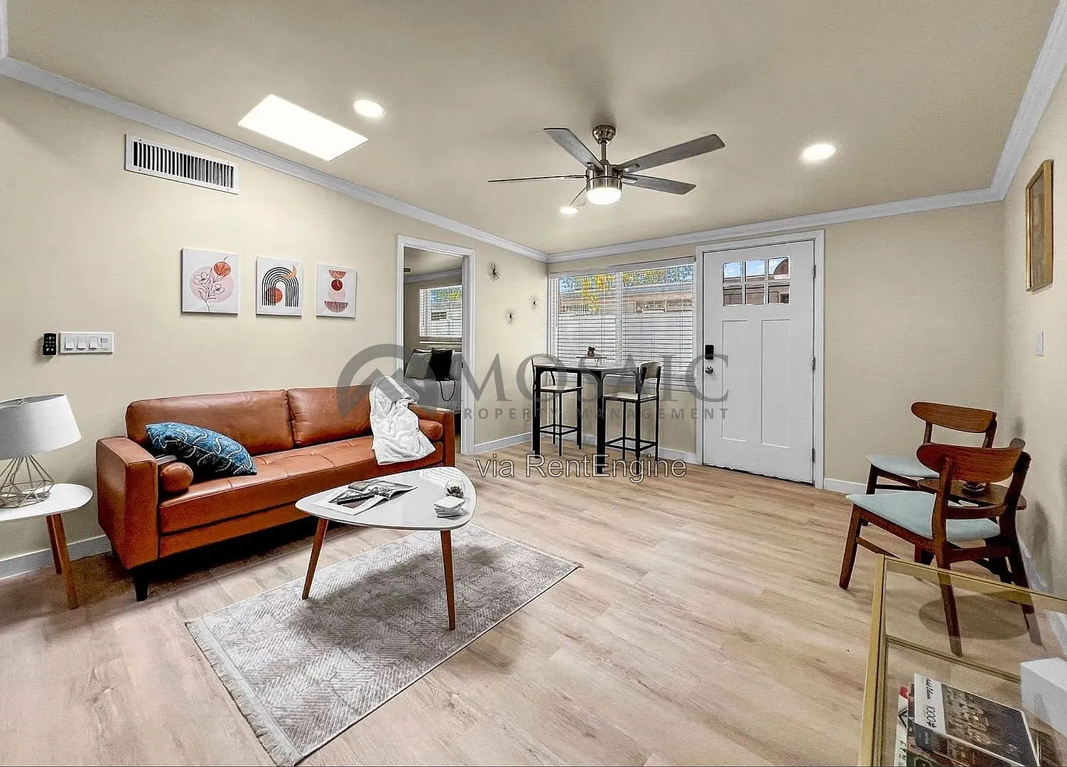 1 bed, 1.0 bath, 621 sqft, $1,295 — Photo 3