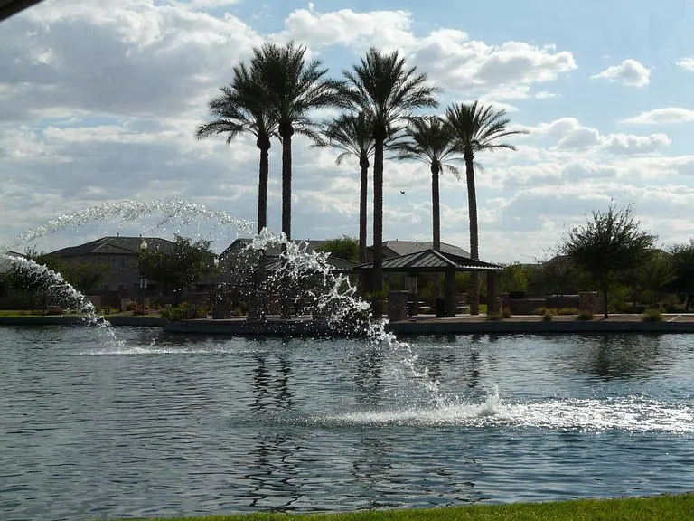 Community lake/Cobblestone Farms