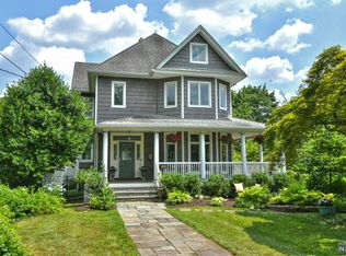 141 Lincoln Ave, Ridgewood, NJ 07450