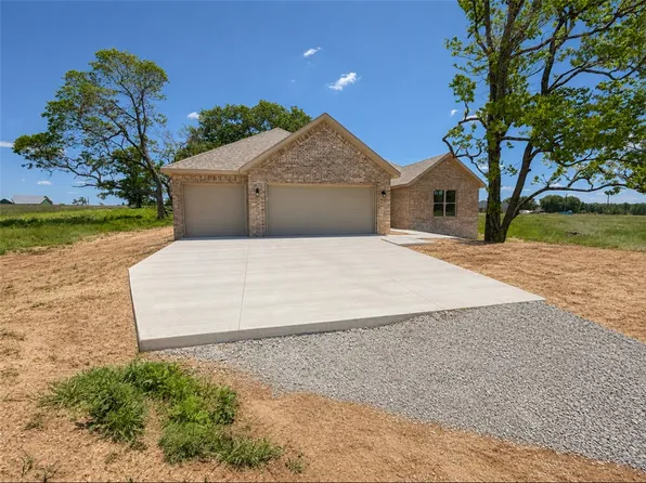5100 Snyder Cv, Gentry, AR 72734