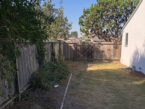 4th image of 9350 Via Vista Dr