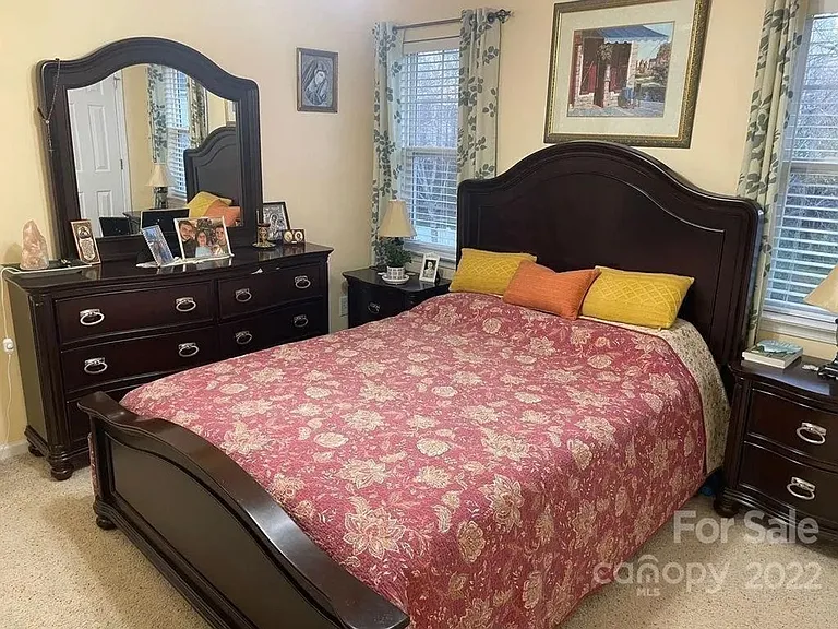 8427 Meadowcreek Village Dr — Photo 5