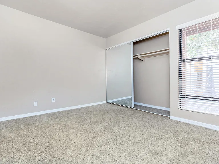 3 bed 2 bath interior