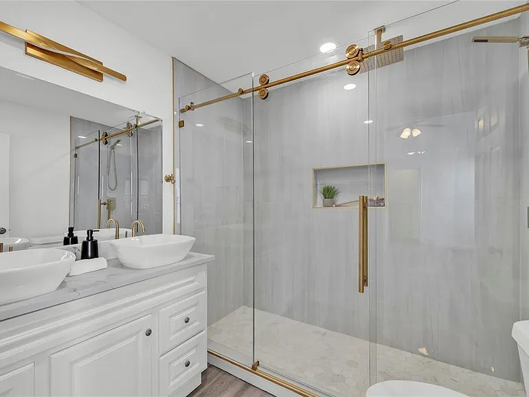 1800 Tamra Ct — Photo 9