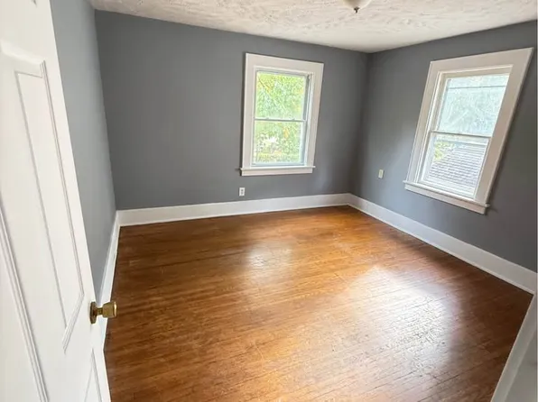 61 Burlington Ave, Rochester, NY 14619