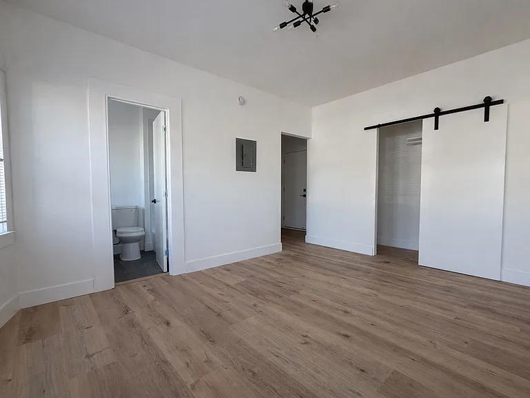 1600 E Ocean Blvd #1 — Photo 3