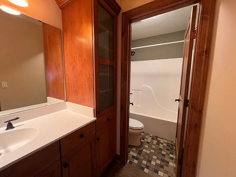 694 Panorama Cir NW — Photo 20