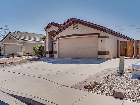 2nd image of 958 S WILDROSE Circle