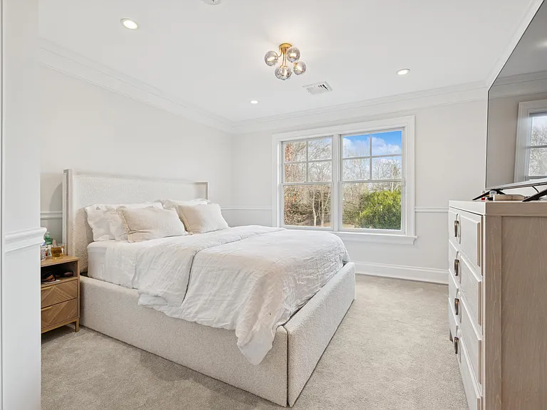 3 Sunset Ave — Photo 24