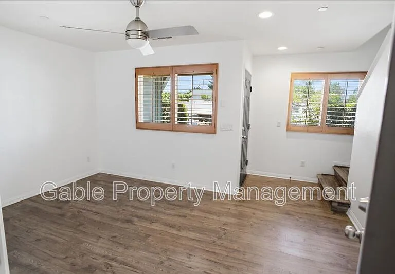 14854 Nordhoff St — Photo 2