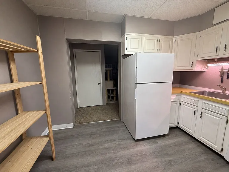 421 North St — Photo 10