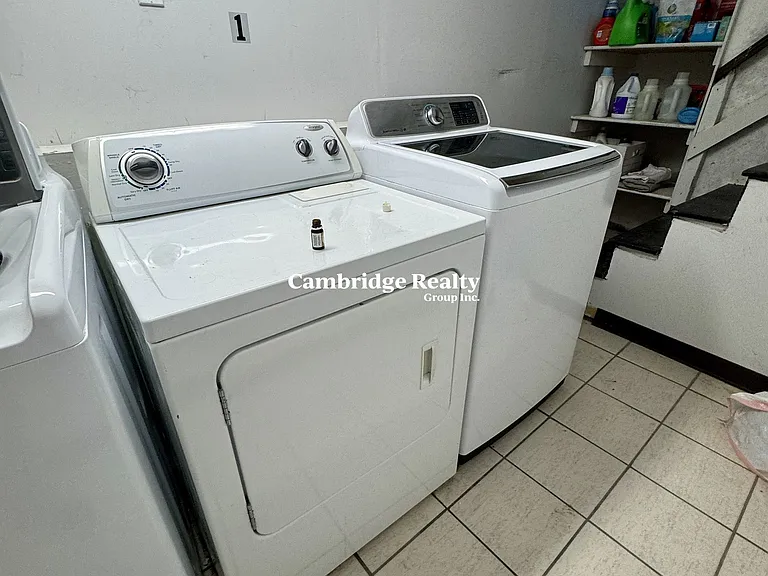 113 Lanark Rd — Photo 11