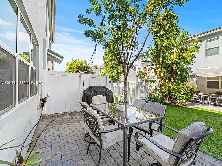 3953 Black Olive Ln #3953 — Photo 43