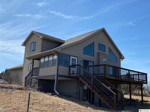 865 N 12th Rd, Palmyra, NE 68418