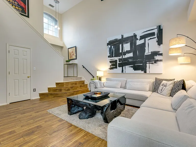 4501 Whispering Valley Dr #3 — Photo 18