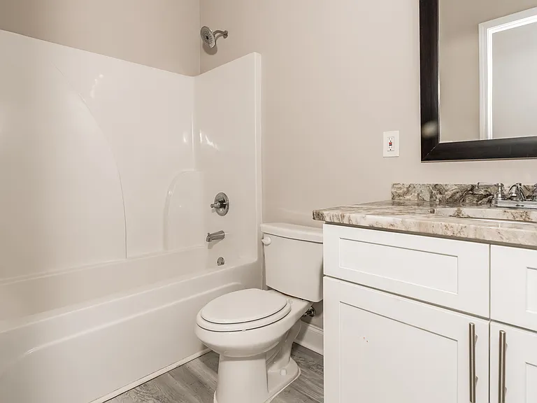 219 Beau Claire Cir — Photo 12