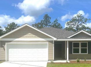 3622 Cavalier Dr, Chipley, FL 32428
