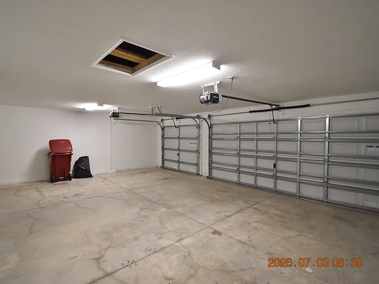 3507 N Maryland Ave — Photo 52